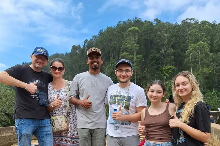 Guests on a Lanka Mile Tours tour in Sri Lanka